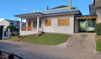 Casa em condomínio