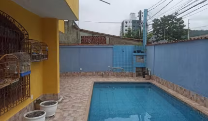 Sobrado com 4 dorms, Boqueirão, Praia Grande - R$ 2.3 mi, Cod: 138504