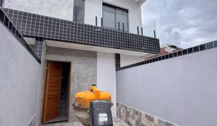 Casa com 2 quartos, Vila Nossa Senhora de Fátima, São Vicente - R$ 370 mil, Cod: 138649