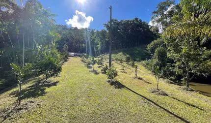 Chácara / sítio à venda no Pomerode Fundos, Pomerode  por R$ 990.000