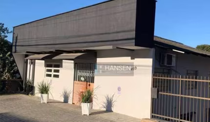Casa com 2 dormitórios à venda, 119 m² por R$ 880.000,00 - Bom Retiro - Joinville/SC