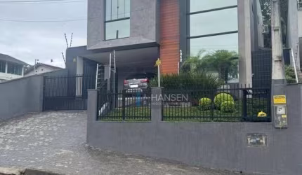 Casa com 3 suítes à venda, 175 m² por R$ 1.590.000 - Floresta - Joinville/SC