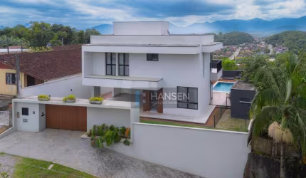 Casa com 2 dormitórios + 1 suíte à venda, 268 m² por R$ 1.750.000 - Nova Brasília - Joinville/SC