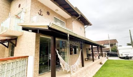 Casa com 1 suíte + 1 dormitório  à venda, 170 m² por R$ 980.000 - Salinas - Balneário Barra do Sul/SC