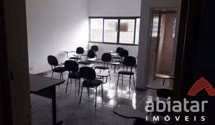 Sala para alugar, 21 m² por R$ 1.300,00/mês - Jardim Maria Rosa - Taboão da Serra/SP