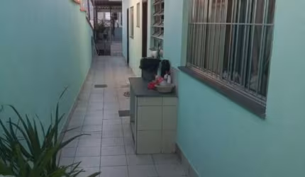 Casa de 130 m² Vila Olinda - Embu das Artes, à venda por R$ 550.000