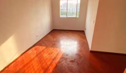 Apartamento de 2 Dormitórios, 1 Vaga e 54m² à Venda no Condomínio Constantinopla, Embu das Artes/SP