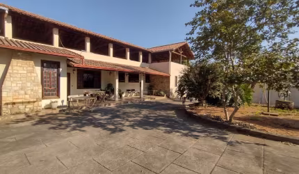 Casa com 3 quartos à venda na Rua Maria Regina de Jesus, 748, Céu Azul, Belo Horizonte por R$ 1.900.000