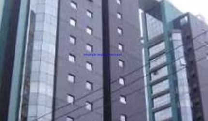 Conjunto Comercial 124.11m², 02 banheiros e 03 vagas na garagem.   Condomínio com recepção e segurança 24 hrs.  Excelente localização