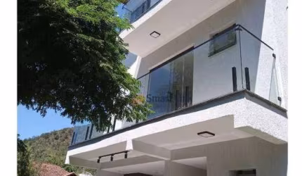 Casa com 3 dormitórios à venda, 145 m² por R$ 760.000,00 - Albuquerque - Teresópolis/RJ