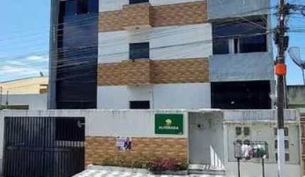 Apartamento com 2 dormitórios à venda, 66 m² por R$ 220.000,00 - Magano - Garanhuns/PE