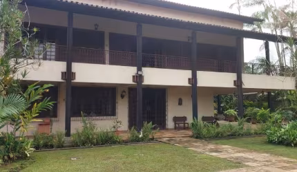 CHÁCARA COM 4 SUÍTES NO BAIRRO DA GUANABARA! ÁREA PRIVATIVA DE 1.104M². ÁREA TOTAL DE 5.984M². VAGA DE ESTACIONAMENTO PARA 30 CARROS. NASCENTE.