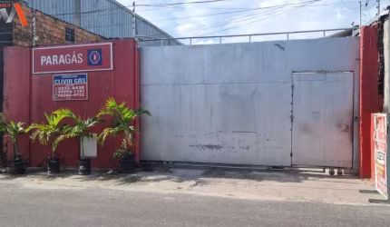 GALPÃO/DEPÓSITO NO CONJUNTO VALPARAISO NO BAIRRO DO COQUEIRO! ÁREA DE 196M². MEDINDO 7M² DE FRENTE POR 28M² DE FUNDOS.