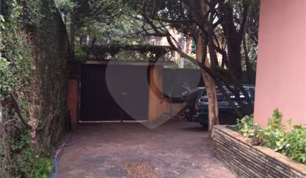 Casa com 3 quartos à venda em Vila Madalena - SP