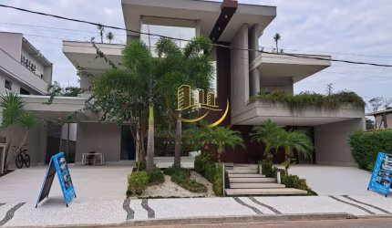 Imóvel de luxo na Riviera - Casa à venda em Bertioga-SP com 7 quartos, 7 suítes e 1.100m² de área