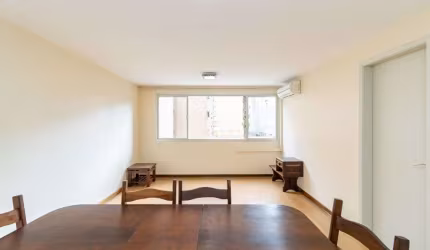 Apartamento à Venda no Cabral com 3 quartos em Curitiba