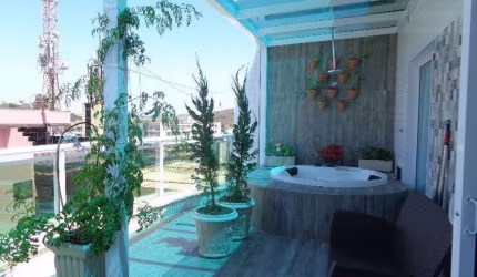 Cobertura com 3 dormitórios à venda, 228 m² por R$ 1.750.000,00 - Centro - Cabo Frio/RJ