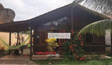 Casa com 3 dormitórios à venda, 100 m² por R$ 300.000,00 - Outeiro - Araruama/RJ