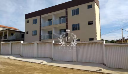 Apartamento com 2 dormitórios à venda, 65 m² por R$ 200.000,00 - Vinhateiro - São Pedro da Aldeia/RJ