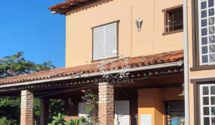 Casa com 4 dormitórios à venda, 350 m² por R$ 1.000.000,00 - Centro - São Pedro da Aldeia/RJ