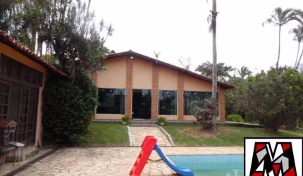 Chácara Morada Mediterrânea, 04 dormiórios, piscina, estuda permuta.