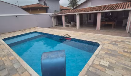 Casa para locação, com 3 Quartos (sendo 1 suíte) na Martim de Sá - Caraguatatuba / SP
