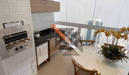 Tatuapé  com 02 Vagas , Suíte e Varanda Gourmet, piscina , aceita pet , churrasqueira