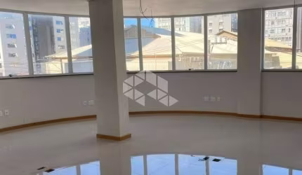 Prédio comercial no Centro