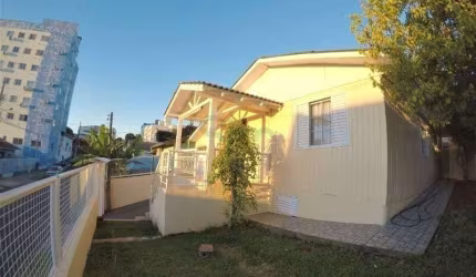Casa a venda no Pasaíso em Chapecó/SC.