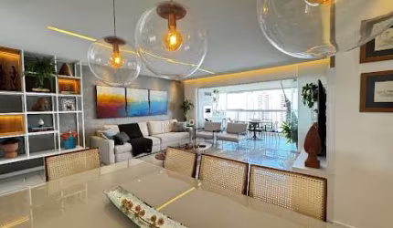 VENDE-SE LE PARC BOA VIAGEM - 170M² - 4 QUARTOS (3 SUÍTES) - LAVABO - INTEIRAMENTE REFORMADO - ANDAR ALTO - POSIÇÃO NASCENTE