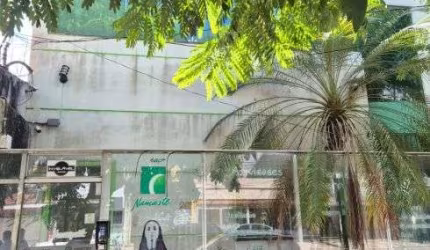Prédio comercial com imenso potencial para clinicas de varias especialidades de fácil localização.