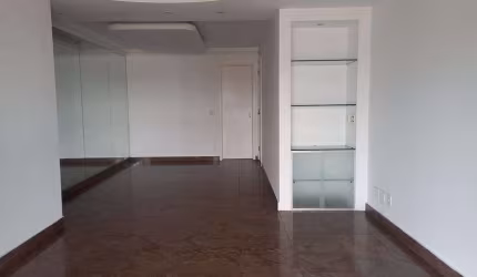 Apartamento para venda tem 123 metros quadrados com 4 quartos