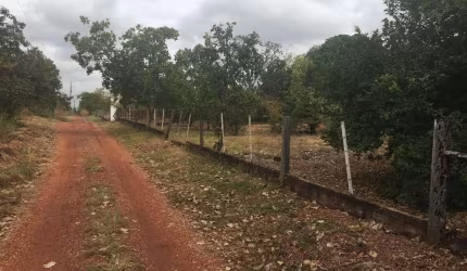 Chácara para Venda próx. fazenda cocoricó  - 10800m² - Rural