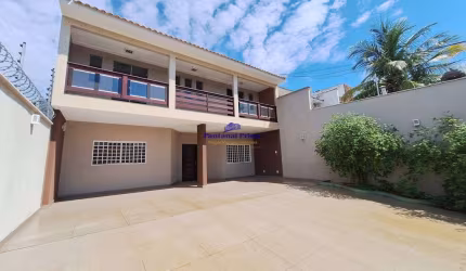 Sobrado para Venda - Bairro Jardim Califórnia - Cuiabá/MT.