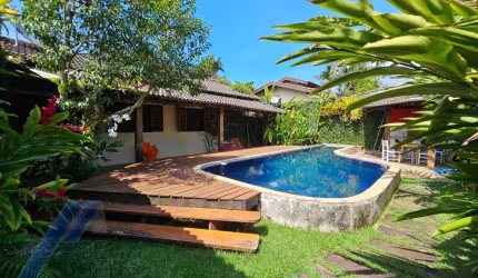 Ubatuba, Itamambuca - Linda casa com 04 dormitórios sendo 02 suítes e 100 metros do mar.