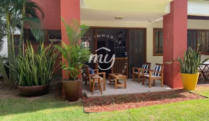 Praia do Forte| Village Térreo com 78m²| 2 Suítes| 2 Vagas