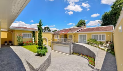 Casa com 3 quartos à venda na Rua Batista Pessine, 363, Vista Alegre, Curitiba, 240 m2 por R$ 1.897.908