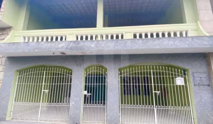 Casa 189m² à venda com 3 quartos e 3 vagas de garagem
