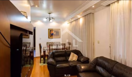 Linda casa 248m² à venda com 5 dormitórios, 2 suítes e 2 vagas de garagem