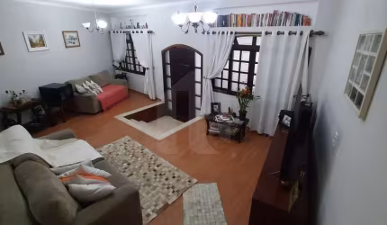 Lindo Sobrado no Campesina Osasco à Venda Excelente Localização