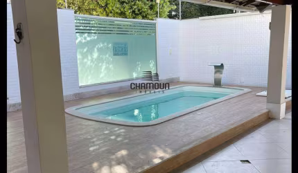Casa linear com 4 quantos sendo 2 suítes na Praia do Morro