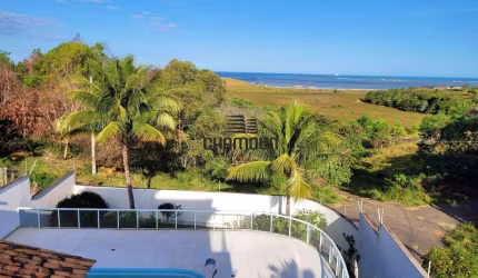 Casa com 5 quartos à venda em Meaípe, Guarapari.