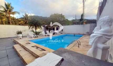 Casa com 5 quartos à venda na Rua dos Hibiscos, --, Balneário Praia do Pernambuco, Guarujá por R$ 900.000