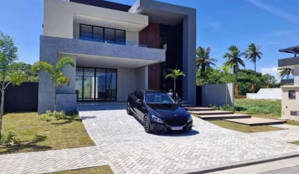 Excelente Casa Alto Padrão Frente para o lago e com vista Mar