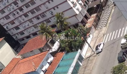 Sobrado com 3 dorms, Boqueirão, Santos. Terreno com 520 m².