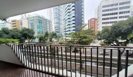 Apartamento Alto Padrão , com 4 dorms, Boqueirão, Santos