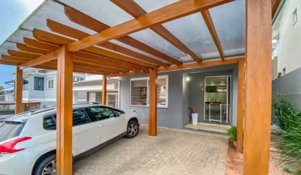 Casa à venda 3 Quartos, 4 Vagas, Rondônia, Novo Hamburgo - RS