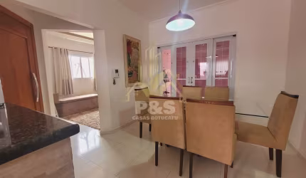Casa com área de lazer completa e piscina, ao lado do Jd Itamarati!