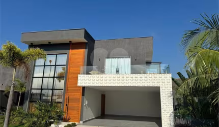 Casa com 4 quartos à venda em Centro - RJ