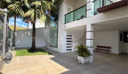 Casa com 4 quartos à venda ou para locação em Jardim Amália - RJ